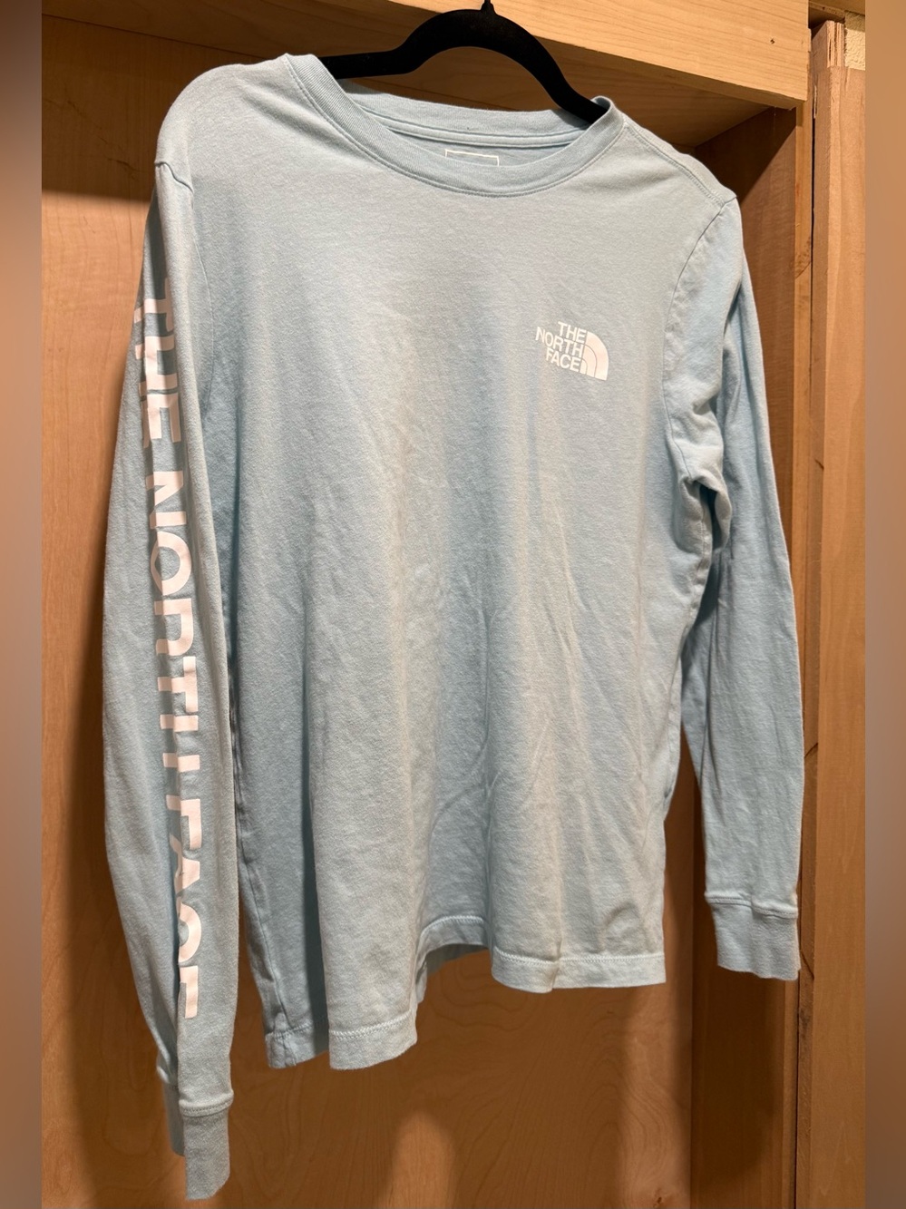 The North Face Pale Blue Long Sleeve Logo Tee 100% Cotton Size Medium